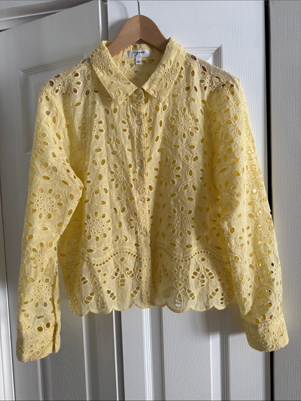 Vigoss Light Yellow Eyelet Button-Down Shirt size l